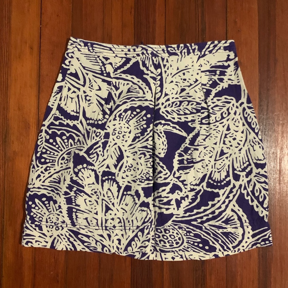 Loft Skirt Sz 0P Purple and White Pattern